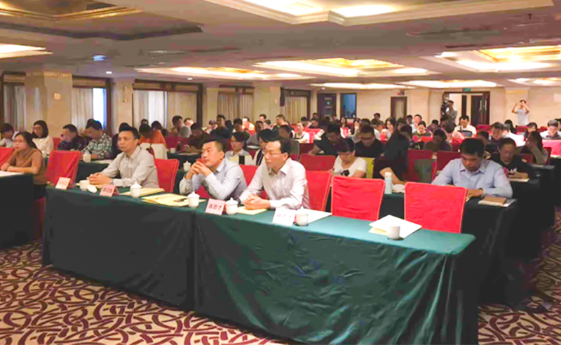 2017年10月25日泉州（zhōu）市（shì）科技局攜手正（zhèng）睿谘詢集團為泉州企業發展（zhǎn）再添動力