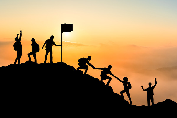 「績效谘詢公司」績效管理的（de）戰略目標與組織發展策略（luè）