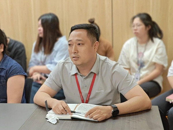 海昌副（fù）總經理方高敏先生