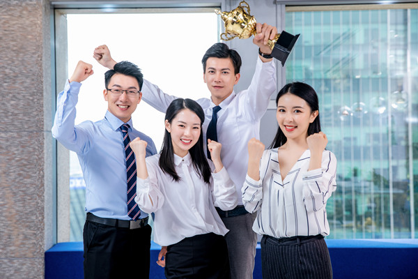 全麵薪酬福利調查，滿足員工需求與期望