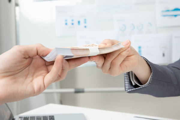 全球化下如何製定跨文化、跨區域的薪酬策略？