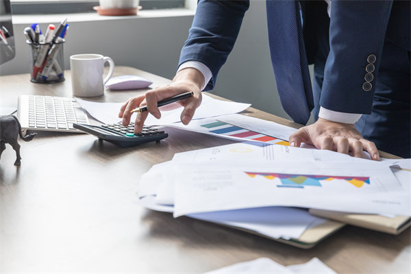 行業變革下，薪酬調整策（cè）略如何緊跟市場步伐（fá）？