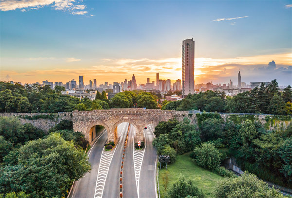 管理（lǐ）谘詢如何助力南京中小企業（yè）突破發展瓶頸？