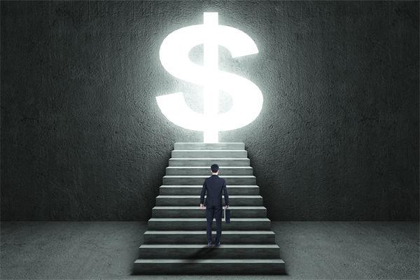 薪酬管理（lǐ）中，如何考慮員工個人發展（zhǎn），實現長期激勵？