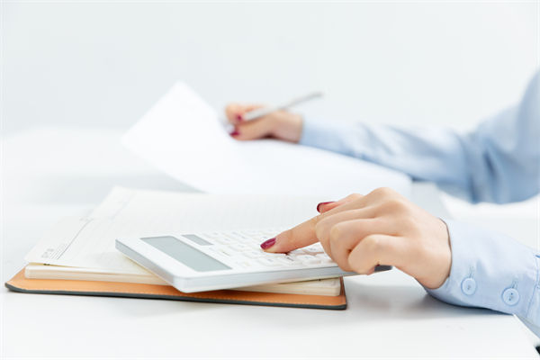 高管薪酬如何設計，才能既激勵又符合市（shì）場規範？