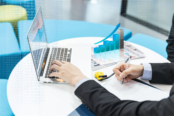 大數據與AI如何助力企業實（shí）現精準預算分析與（yǔ）預測？