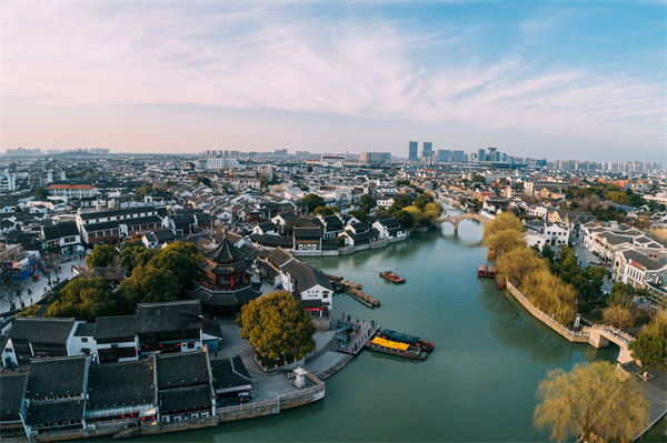 蘇州精益生產谘（zī）詢公司如何助力企業實現生（shēng）產精益化？