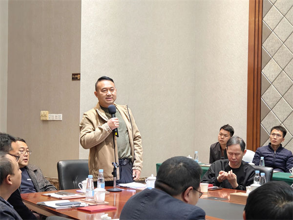 奧美（měi）森總經理龍曉明先生致辭（cí）