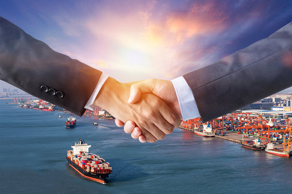 穩（wěn）步擴大製度（dù）型開（kāi）放，對企業的戰略管理有何啟示？