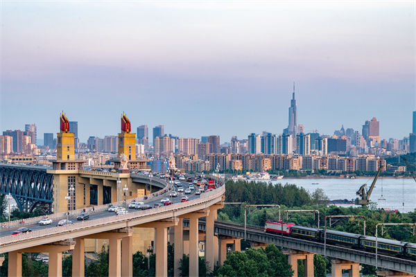 年度目標總落空，南京年度經營計劃谘詢公司如何精準規劃增長（zhǎng）路線？