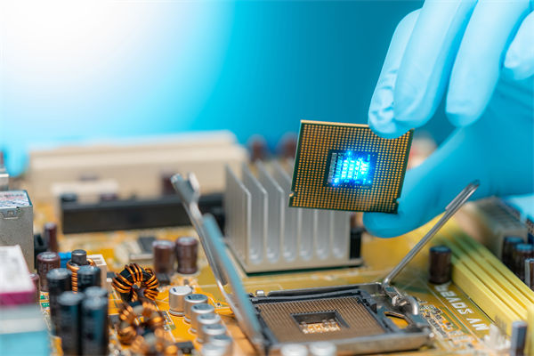 市場瞬息萬變，企業戰略怎樣快速調整（zhěng）搶占先機？