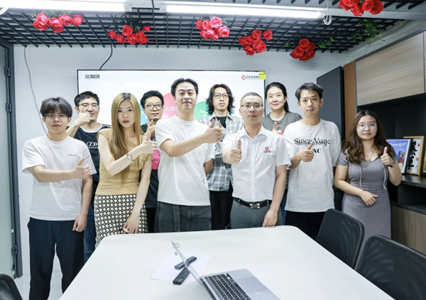 熱烈祝賀大型現代化服裝企業——山東省科（kē）創服飾有限公司“組（zǔ）織規劃&人力資源管理升級”項目圓滿成功（gōng）