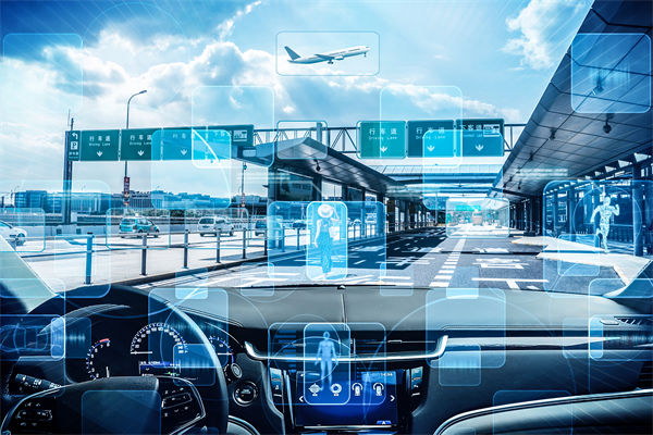 上海街頭真無人出租車要（yào）來了（le），對製造業有何啟示？