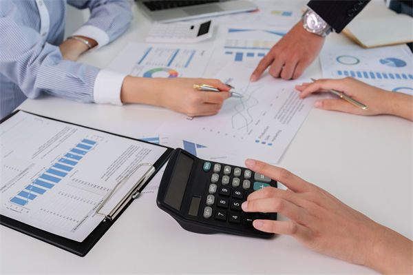 預算成紙上空談，怎樣讓數據真（zhēn）正驅動決策落地？