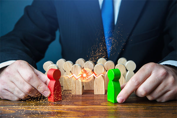 各（gè）部門搶預算藏（cáng）私（sī）心，內（nèi）耗大於效益，如何（hé）整頓（dùn）呢？