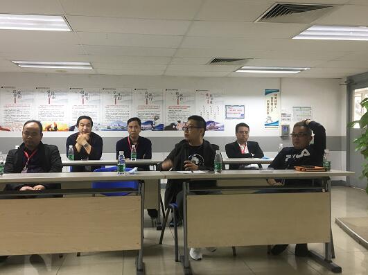 東莞（wǎn）德永佳紡織製衣有限公（gōng）司