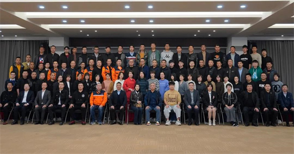 熱烈祝賀華東水泥集團化全麵運營管理係統升級（jí）項目啟動