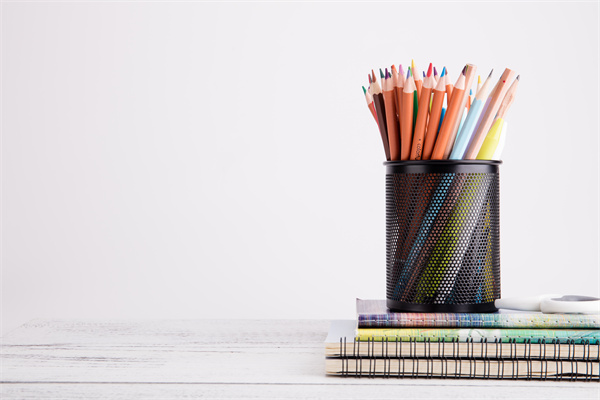 企業管理水平（píng）的提高要從管理層自（zì）身抓起，從現場抓起