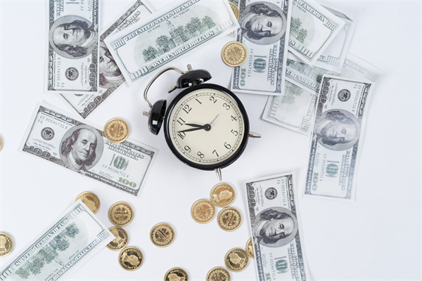 「人力資源管理谘詢」如（rú）何管理員工工作時間（jiān）和休假製度？