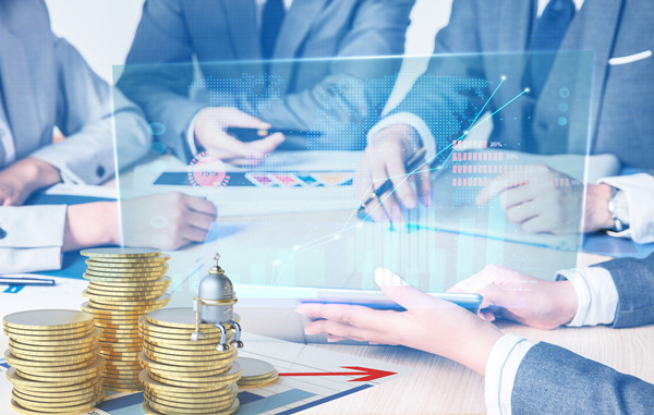 目標市場：確定目標市場是營銷策（cè）略（luè）的基礎