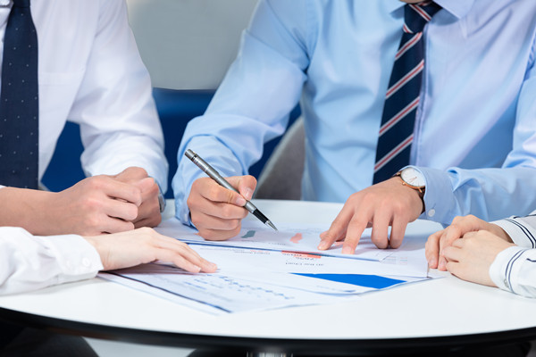 戰略（luè）規劃與（yǔ）實施：戰略谘詢公（gōng）司的核（hé）心能（néng）力