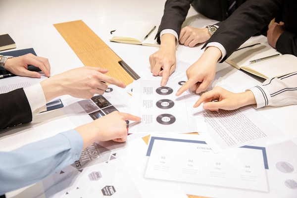 如何為年度經營計劃製定合理的財務預算？