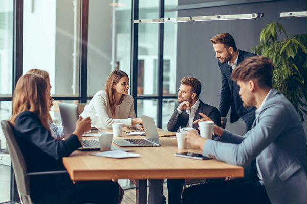 探（tàn）討全球化趨勢對管理谘詢的（de）影響和機（jī）遇