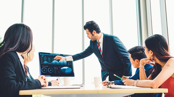 績效激勵：激發員工潛力，提（tí）升整體績效水平