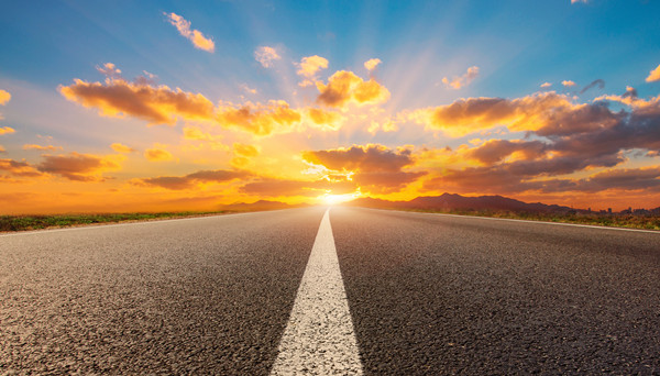 組織決策與（yǔ）領導力：引領企（qǐ）業創新與發展