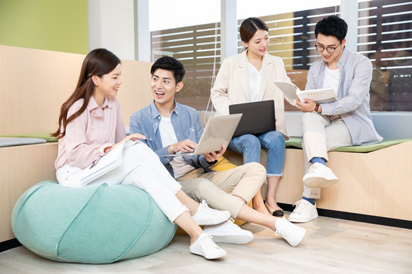 員（yuán）工培訓與發展：提升技能，實現（xiàn）卓越績（jì）效