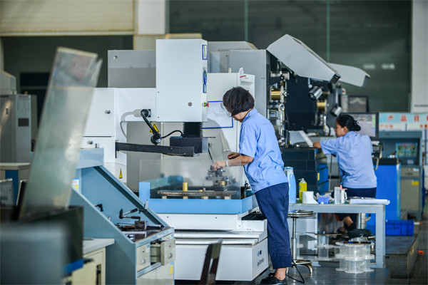 製造業管理新策略，引領企業高效運營，提升競爭力