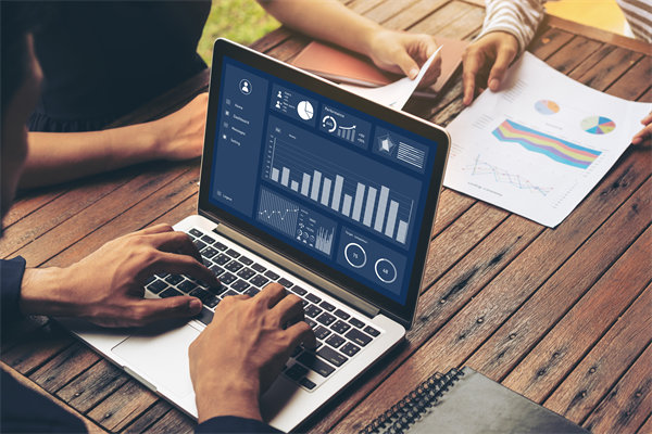 薪酬績效與戰略目標協同，推動企（qǐ）業持續發展與成長