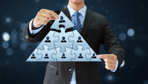 戰略谘詢，助（zhù）力企業破解發展難題（tí），實現跨（kuà）越（yuè）發展