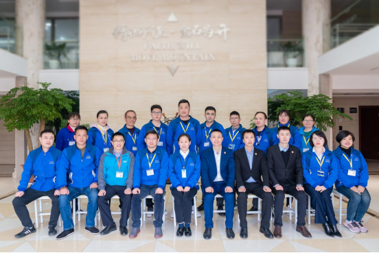 寧波翰文電器有限公（gōng）司管理升級項目核心（xīn）人員合影