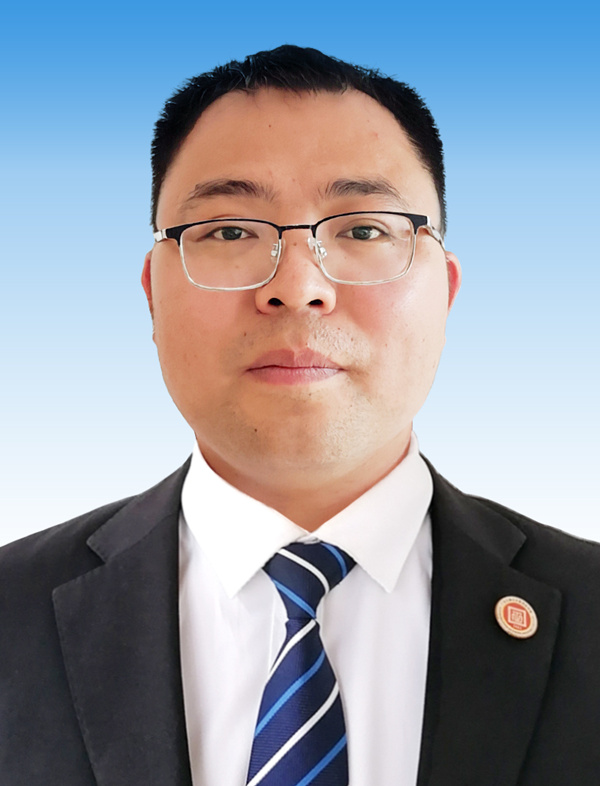 廣州www.17c企（qǐ）業管理谘詢有限公司資深谘詢師蔡偉偉