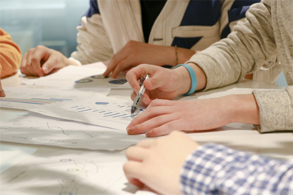 強化企業管理培訓，提升員工素（sù）質，打（dǎ）造高效團隊