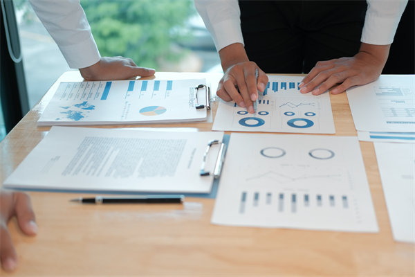 如何設計科學的薪酬績效以激勵（lì）員（yuán）工持續高效工作？