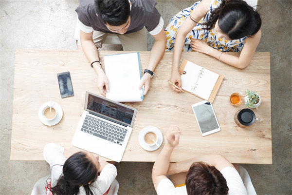 企（qǐ）業文化如（rú）何深度融合HR管理，增強團隊凝聚力？