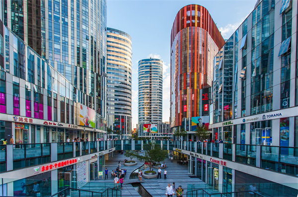 麵對全球化挑戰，企業（yè）國際化戰略應如何布（bù）局與調整？