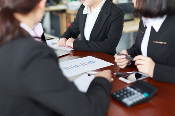 薪（xīn）酬績效管（guǎn）理中的溝（gōu）通障礙如何克服，增強員工信（xìn）任感？