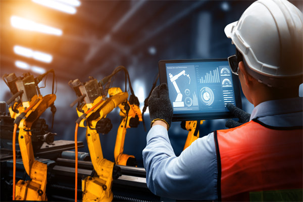 以科技創新驅動產業發展，傳統製造業如（rú）何數字化轉型？