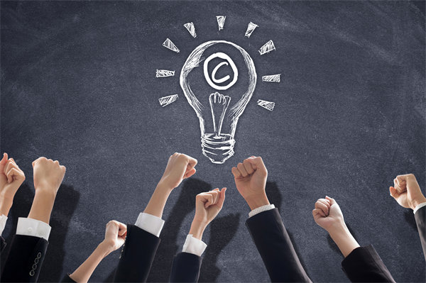 企業如何通過創新戰略，應（yīng）對市場挑戰並促進持續增長？