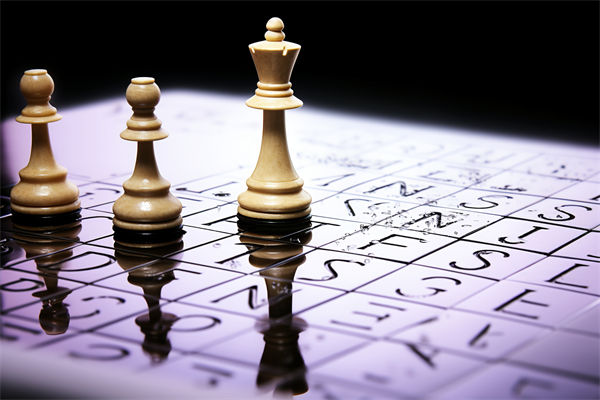 集團管控中，如（rú）何確保子公司戰略與集團（tuán）目標一致？