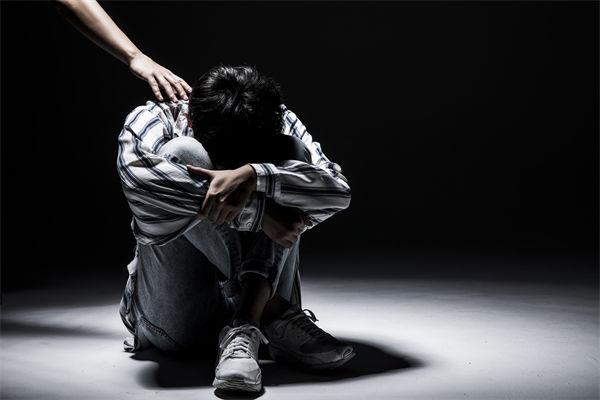 女子漏接電（diàn）話被（bèi）市監所工作人員辱罵，人力資源管理有（yǒu）何感悟？