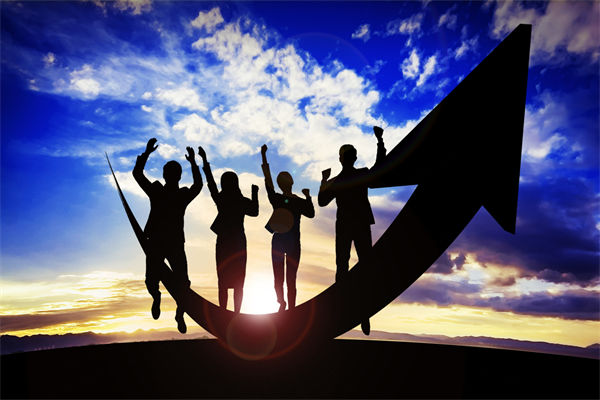 哪些關鍵績效指標能準確反映年度經（jīng）營計劃的成效？