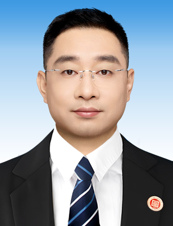 廣州正（zhèng）睿（ruì）企業管理谘詢有限公司資深谘詢師楊景峰