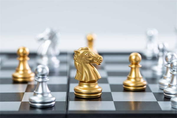 2025企業管理麵臨挑戰，新質生產力引領變革！