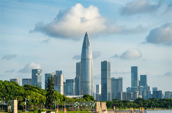 集團業務多元擴張，怎樣構建適配的管控體係來駕馭全局？