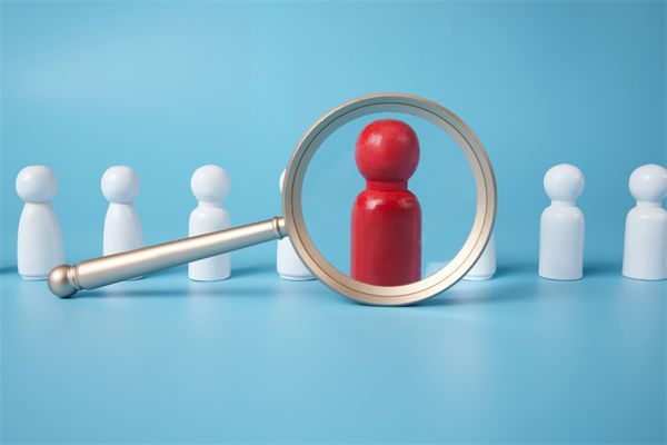 招聘效率低下（xià），人力資源管理（lǐ）如何優化流程精準引才？