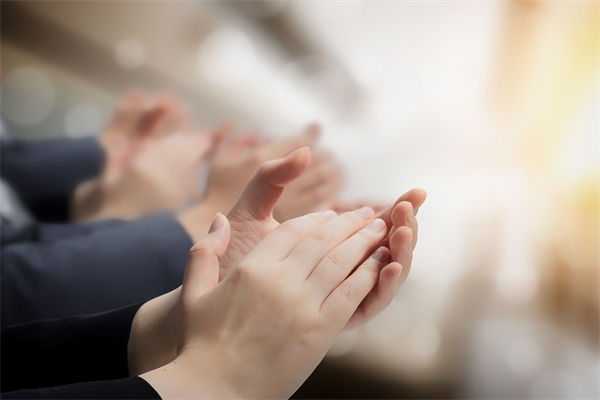 員工對文化（huà）認同感（gǎn）低，怎樣（yàng）打造有凝聚力的企業文化？